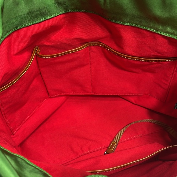 DOONEY & BOURKE LARGE NYLON & LEATHER LOGO LOCK SHOULDER BAG - Picture 14 of 16